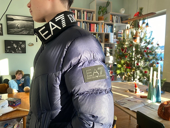 Product image 4 of 9