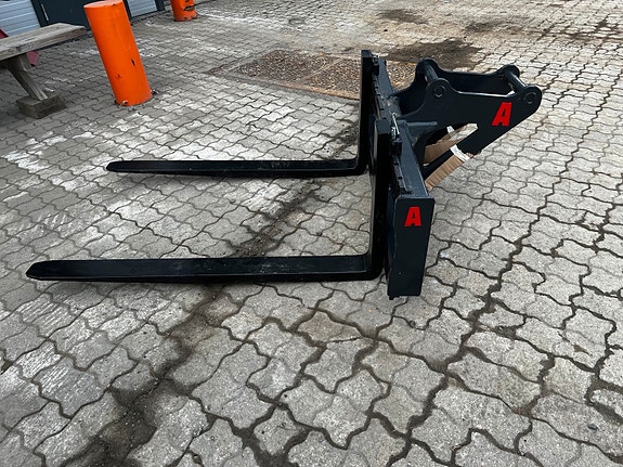 RYDDE SALG! S-40 Pallegaffel