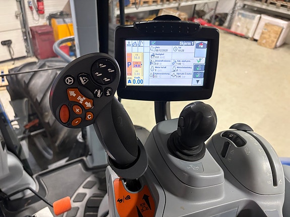 New Holland New Holland T7.210 JANUAR TILBUD 2013, kr 720 000,-