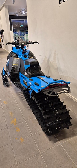 Arctic-cat M 858 4 of 7