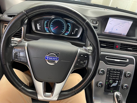 Volvo S80 14 of 30