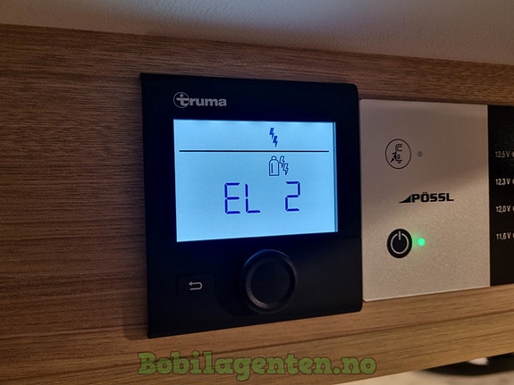 Pøssl Trenta 640 | NYBIL / 180 hk / 8-trinn Automatgir / 180 hk / Langsgående senger / Truma Combi E / Lettmetallfelger / Comfort-Close +++ 18 of 30