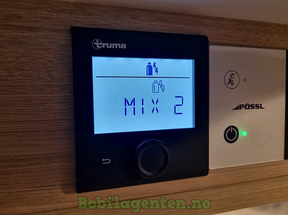 Pøssl Trenta 640 | NYBIL / 180 hk / 8-trinn Automatgir / 180 hk / Langsgående senger / Truma Combi E / Lettmetallfelger / Comfort-Close +++ 17 of 30