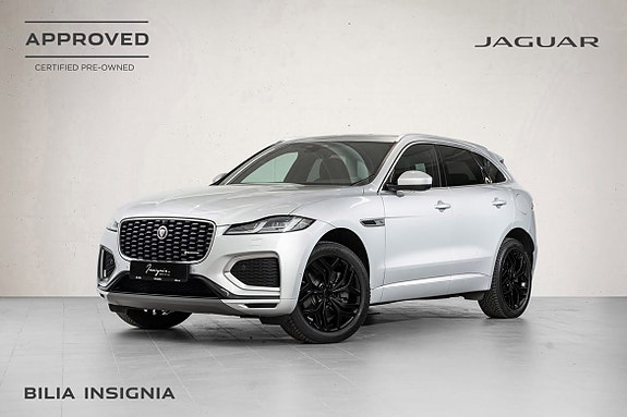 Jaguar F-PACE 2 of 5