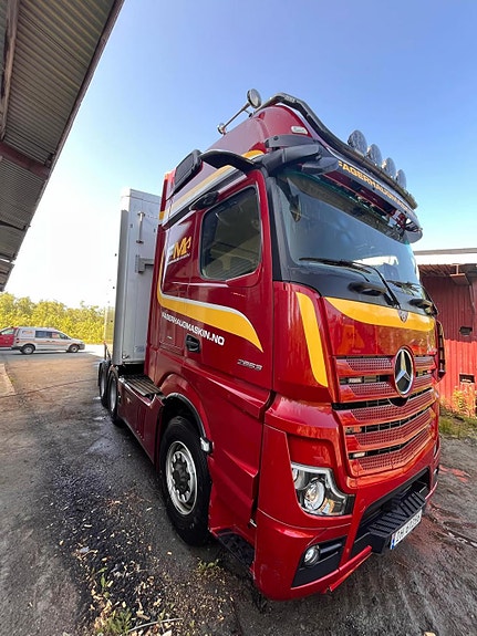 Mercedes-Benz Mb actros 5653ls 6x4 hydr trekker