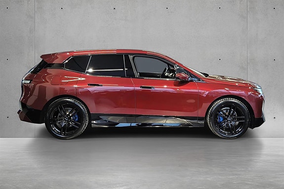 BMW iX 3 of 5