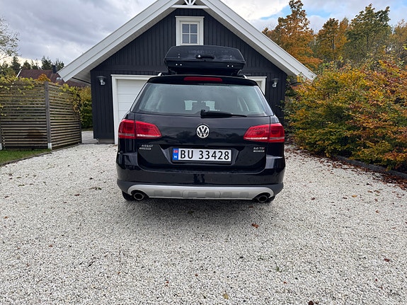 Volkswagen Passat 3 of 9