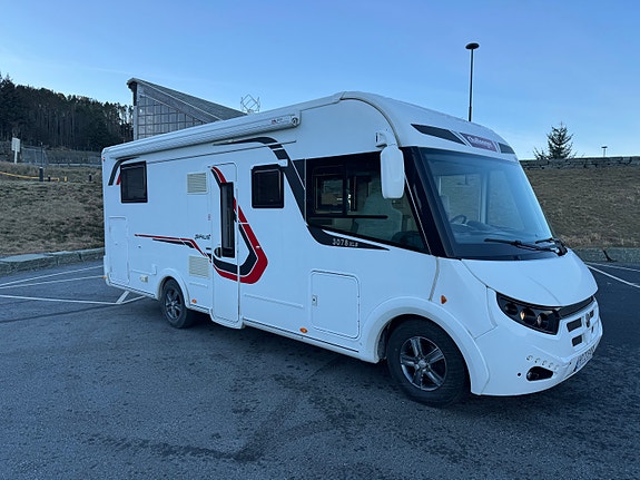 Challenger Sirius 3078XLB M2018 4 of 19