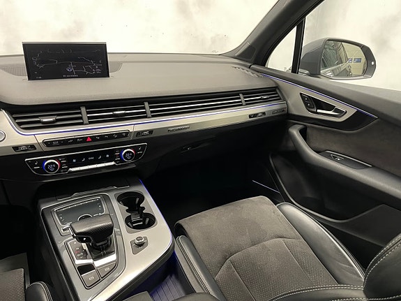 Audi Q7 18 of 30