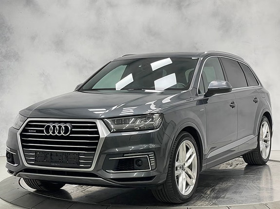 Audi Q7 7 of 30
