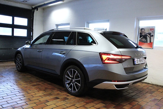 Skoda Superb 4 of 26