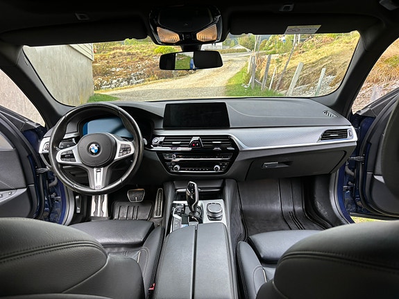 BMW 530e 27 of 30