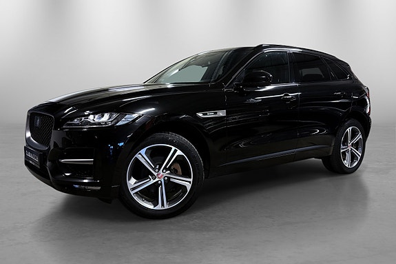 Jaguar F-PACE 9 of 30