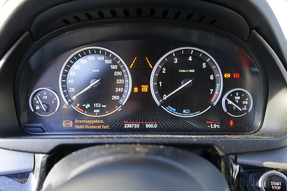BMW X5 12 of 30