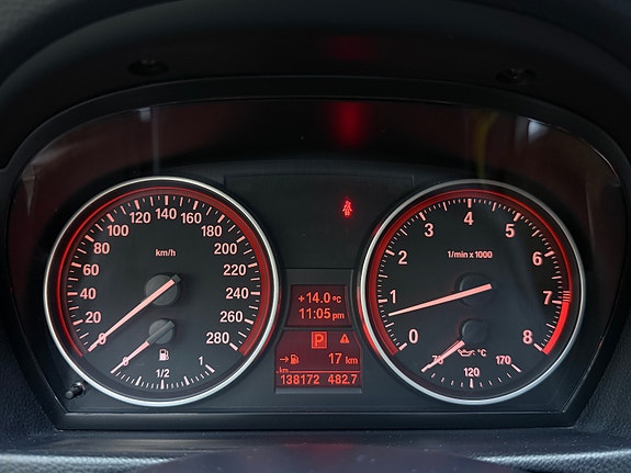 BMW 335i 17 of 30