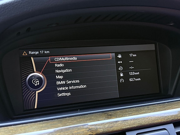 BMW 335i 18 of 30