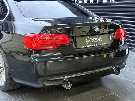 BMW 335i 6 of 30