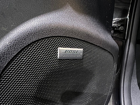 Nissan Leaf 18 of 19