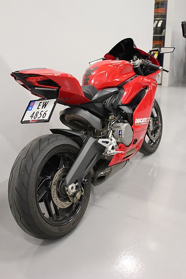 Ducati 959 Panigale 4 of 14