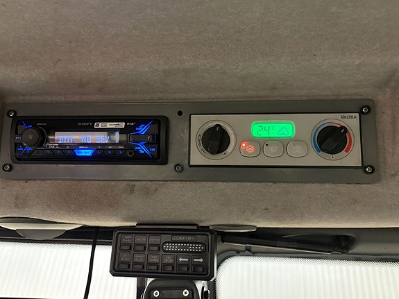 Valtra T151 G6L LASTER/ 710HJUL/ FRONTHYDRALIKK 2008, kr 579 000,-