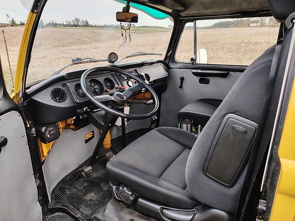 Volkswagen Transporter 9 of 19