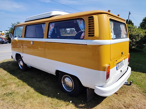 Volkswagen Transporter 2 of 19