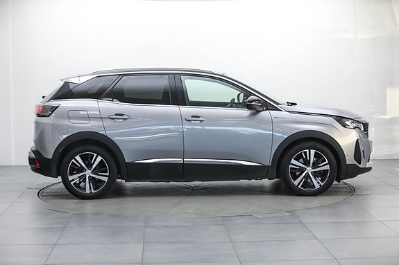 Peugeot 3008 13 of 30