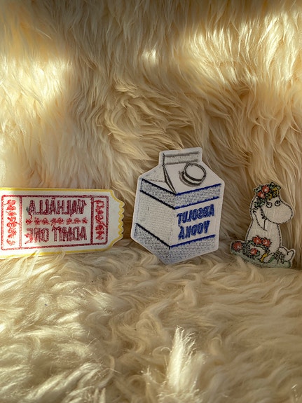 Product image 2 of 2
