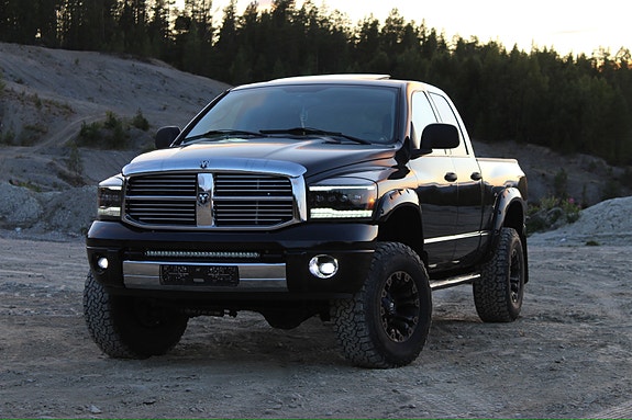 Dodge RAM 4 of 22