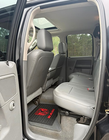 Dodge RAM 21 of 22