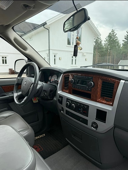 Dodge RAM 20 of 22