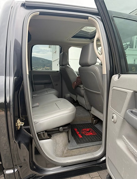 Dodge RAM 22 of 22