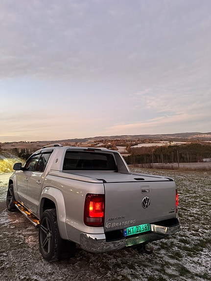 Volkswagen Amarok 2 of 5