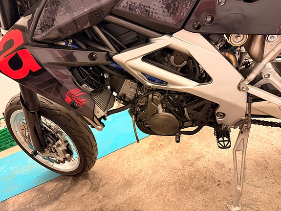 Aprilia SXV 550 5 of 14