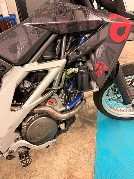 Aprilia SXV 550 4 of 14