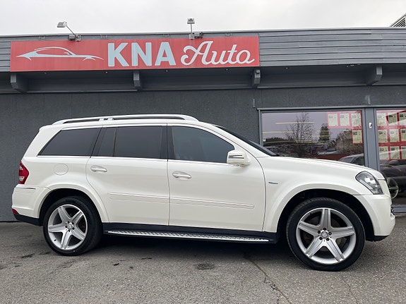 Mercedes-Benz GL350 7 of 30