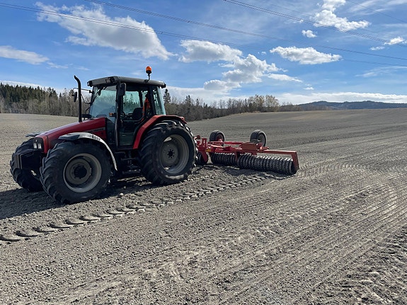 Massey Ferguson 4255 1999, kr 210 000,-