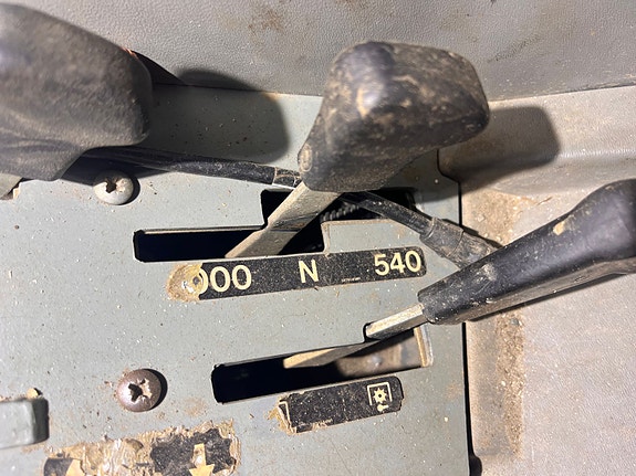 Massey Ferguson 4255 1999, kr 210 000,-