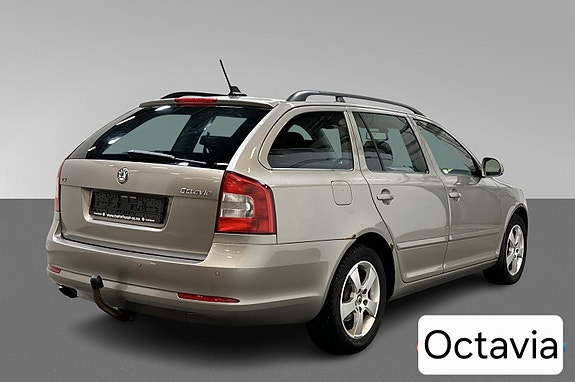 Skoda Octavia 7 of 11