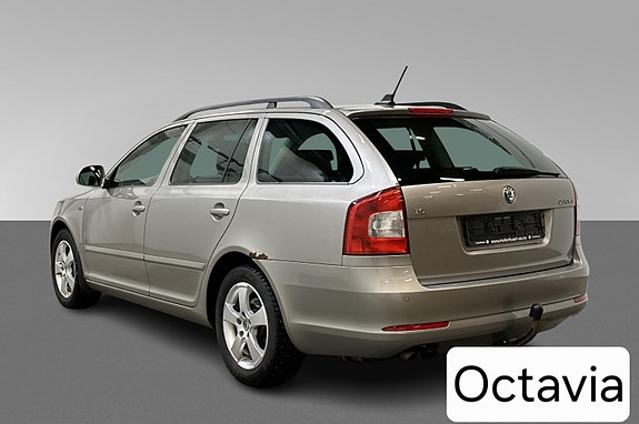 Skoda Octavia 3 of 11