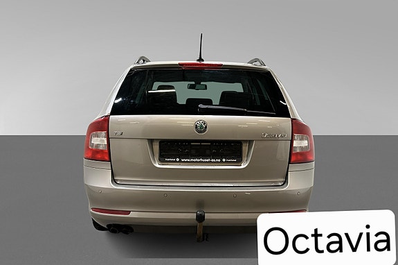Skoda Octavia 5 of 11