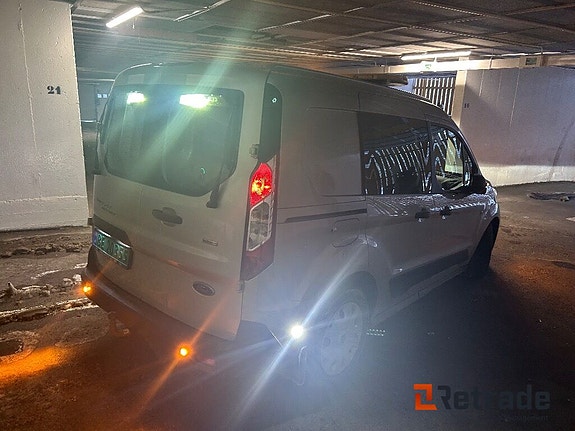 Ford Transit Connect 4 of 10