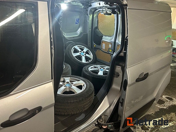 Ford Transit Connect 10 of 10