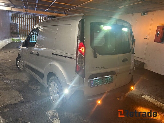 Ford Transit Connect 3 of 10