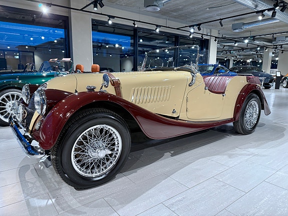 Morgan Plus 4 3 of 5