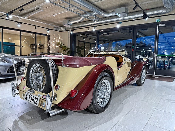 Morgan Plus 4 6 of 30