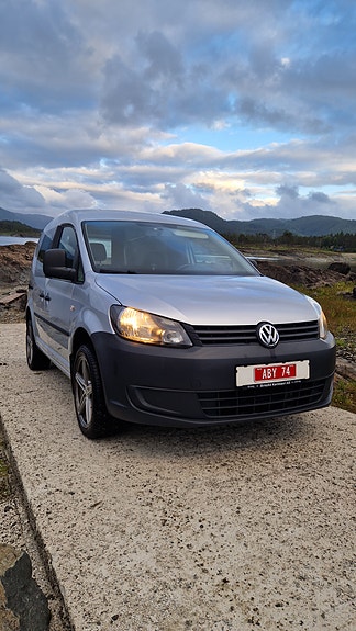 Volkswagen Caddy 4 of 5