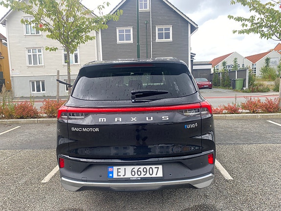 Maxus Euniq 6 10 of 11