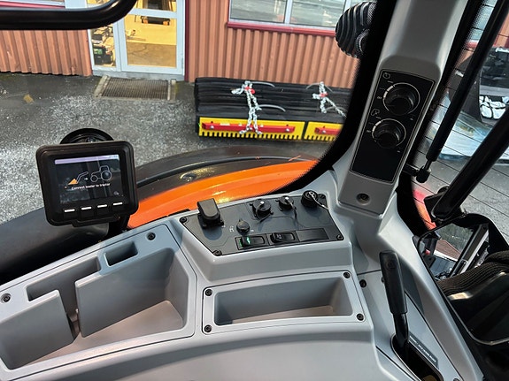 Valtra Burnt Orange N174 DST 2019, kr 1 079 000,-