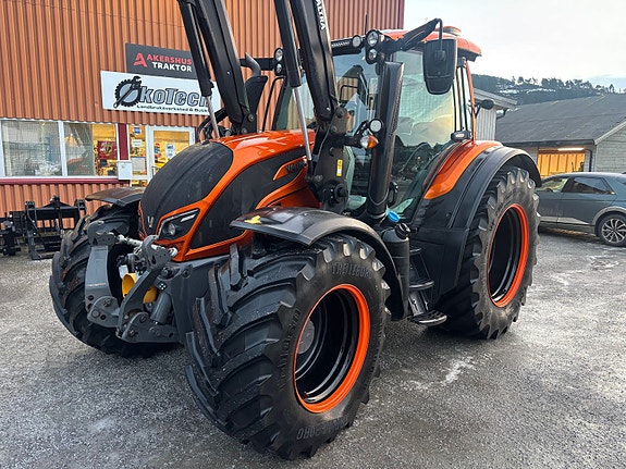 Valtra Burnt Orange N174 DST 2019, kr 1 079 000,-
